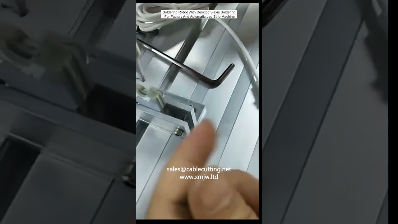 Robô de Solda 3 Eixos de Mesa: Automação para Fábrica e Processamento de Fitas LED