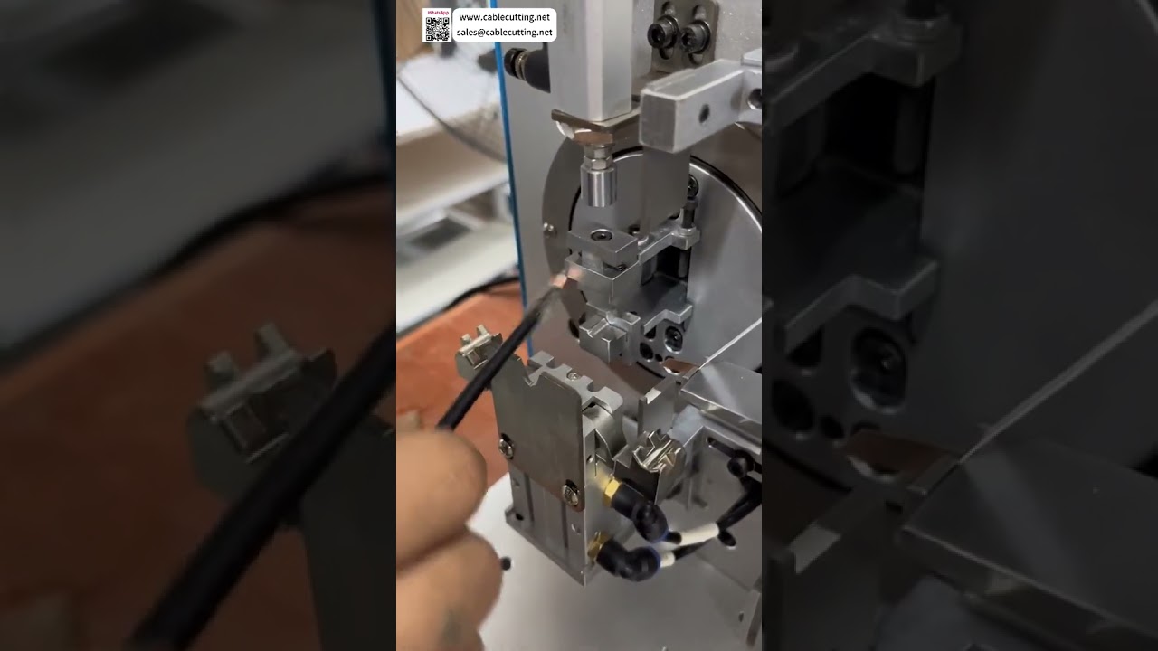 Máquina Automática de Enrolamento de Fita de Cobre | Blindagem e Mascaramento de Fios em Alta Velocidade