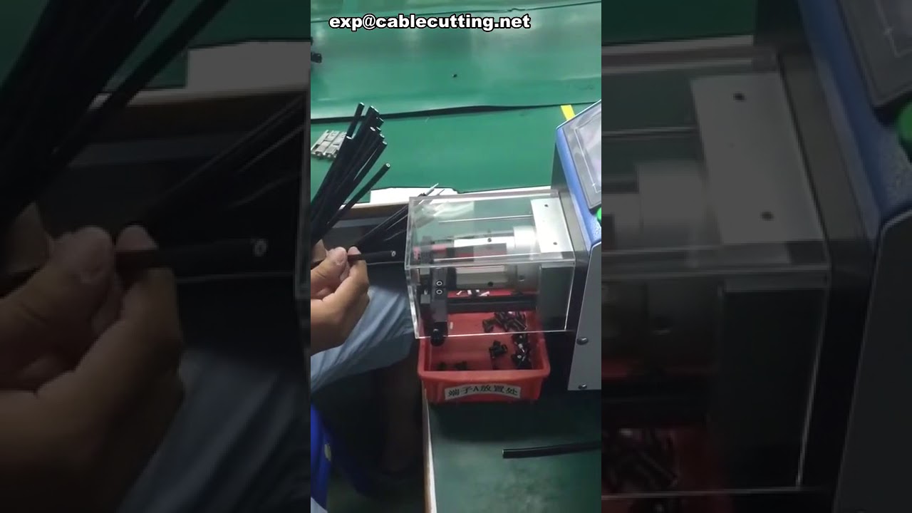 Máquina de Descascar Cabo Coaxial de 9 Camadas com Lâmina Rotativa Automática