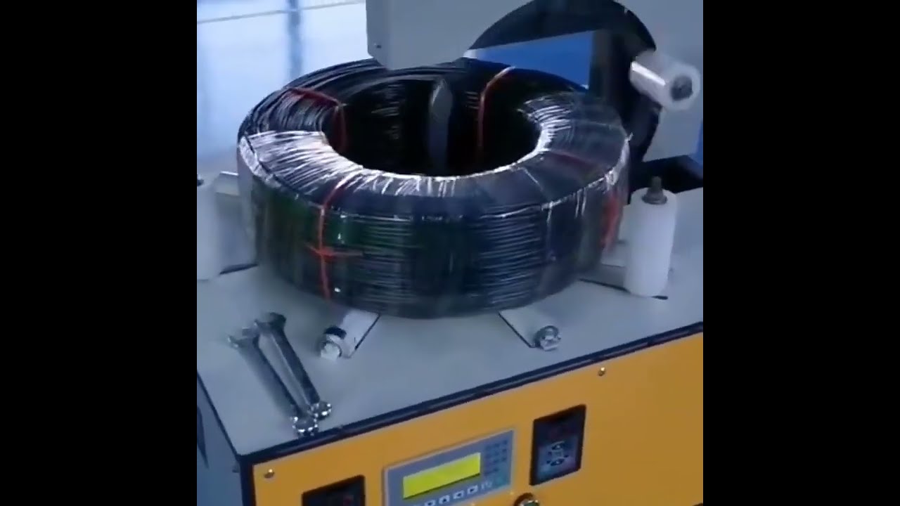 Máquina de Embalagem com Filme de Enrolamento Horizontal WPM-9-25 | Automatização Industrial