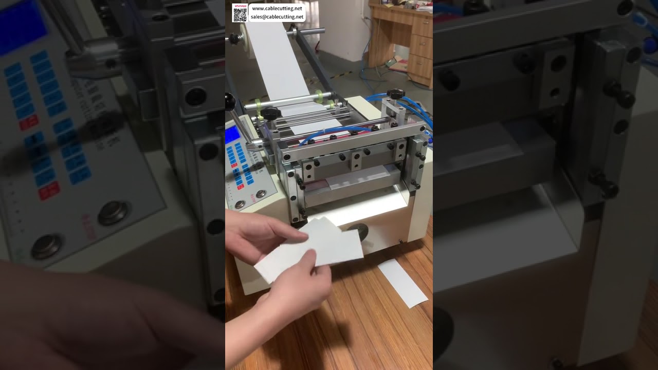 Máquina de Corte Total e Parcial: Configuração Multi-Lâmina para Adesivo, Espuma e Silicone em Bobinas
