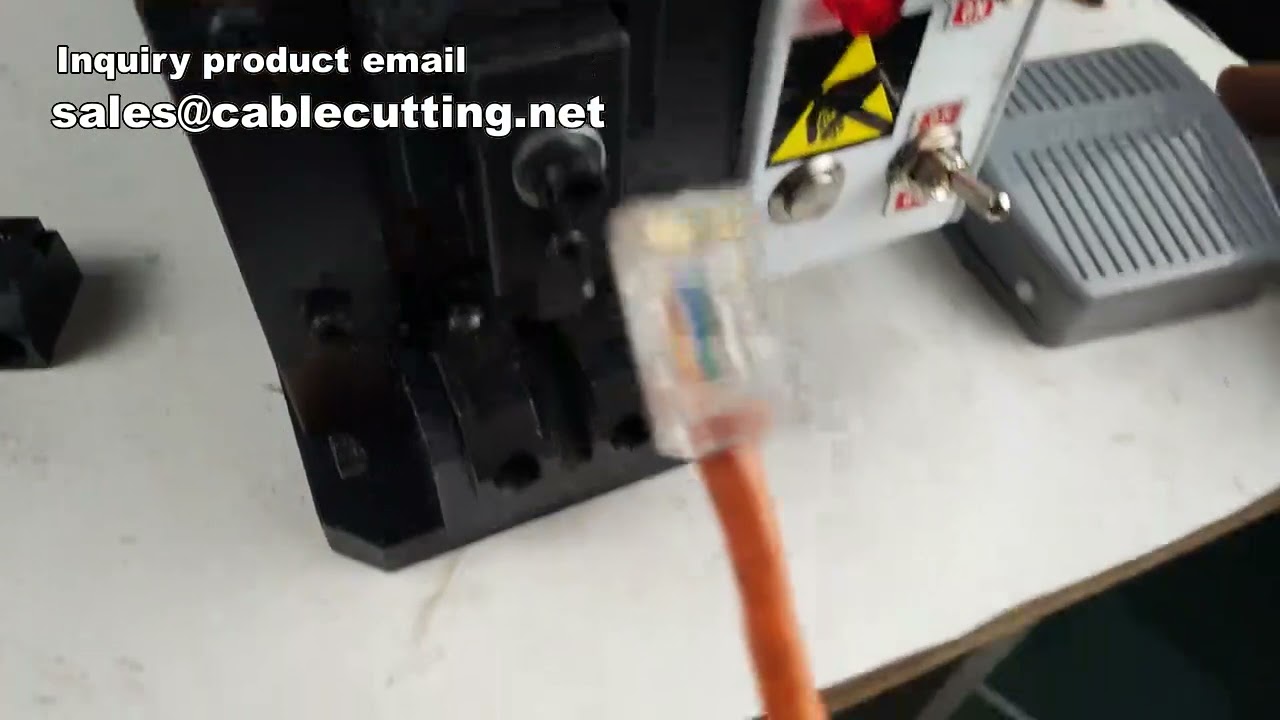 Máquina de Moldagem para Cabo Cat6e com Conector RJ45 | Equipamento para Fabricação de Cabos de Rede