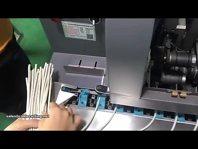 Máquina Automática de Descascar Alumínio para Cabos USB 30/40 e Chicotes Metálicos