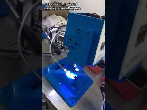 Máquina de Crimpagem para Emenda de 4 Fios com Conector de Cobre | Conexão Elétrica Robusta