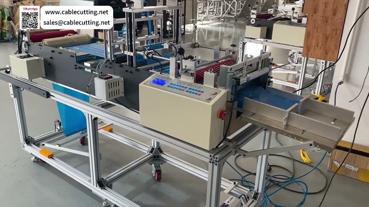 Conjunto Operacional de Máquina Integrada para Fabricação de Pequenos Sacos com Perfuração, Selagem e Corte
