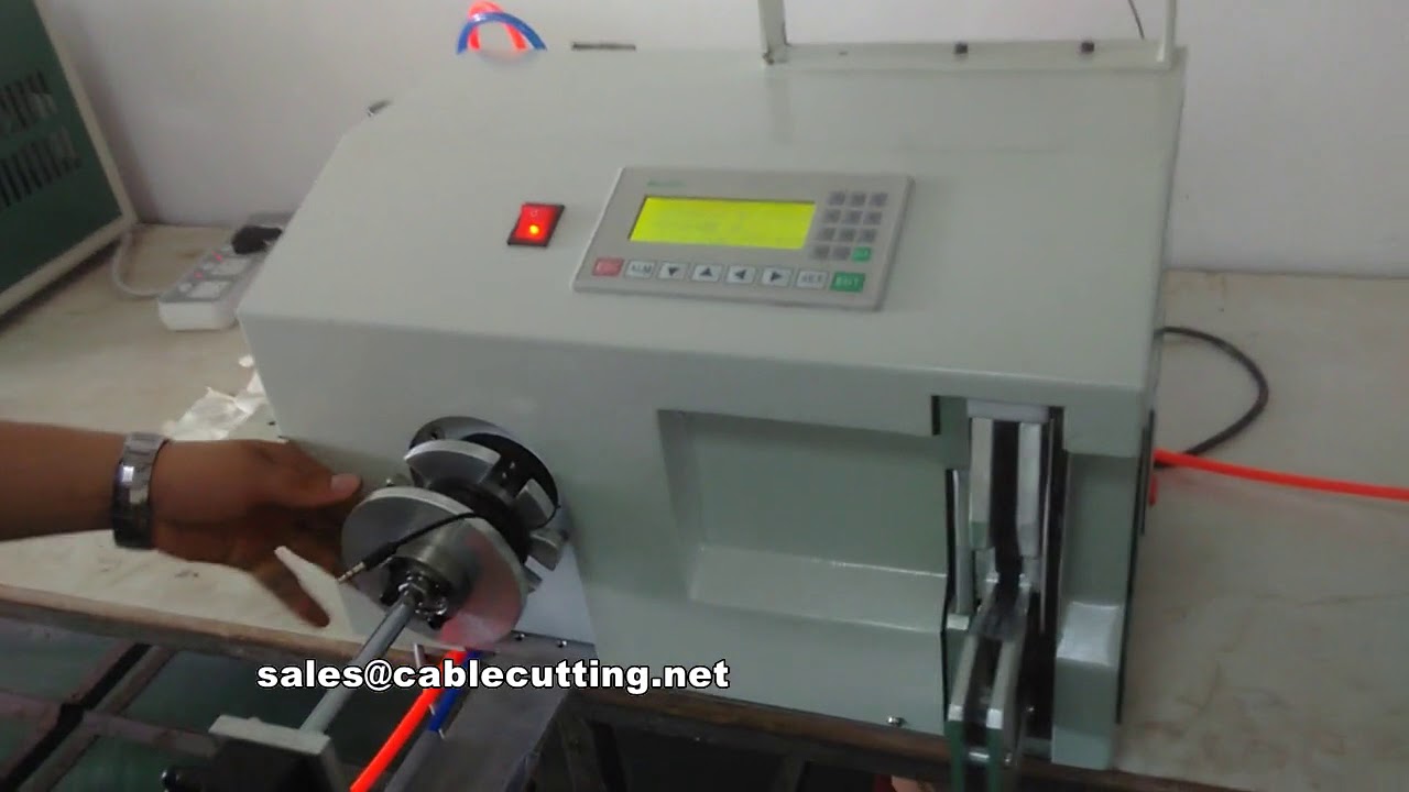 twist tie machine