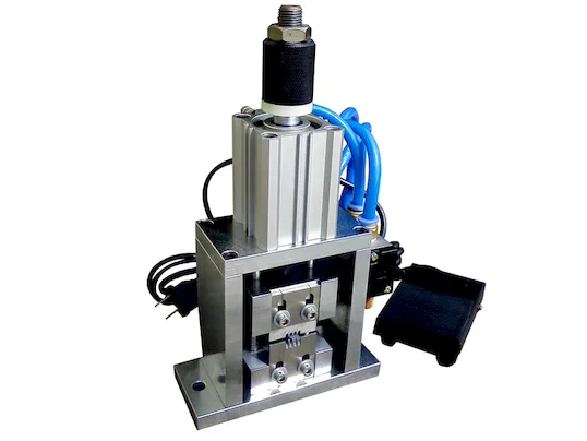 Máquina Vertical de Corte de Folha de Alumínio WPM-901